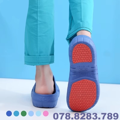 Giày phẫu thuật giày bác sĩ và y tá giày làm việc Baotou drag EVA phòng sạch phòng thí nghiệm ICU giày có lỗ đặc biệt dành cho nam và nữ