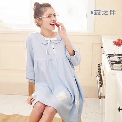 An Chi đồng hành váy ngủ nữ mùa xuân cotton đơn giản giản dị Hàn Quốc đồ ngủ lỏng lẻo cô gái có thể mặc váy dài giữa nhà - Đêm đầm