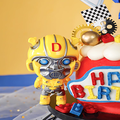 Trang trí bánh nướng Người máy biến hình Optimus Prime Hornet Toy Robot Trang trí tiệc sinh nhật cho trẻ em - Trang trí nội thất