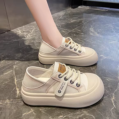 McQueen 2020 mới giày trắng nền tảng của phụ nữ giày vải giày cũ giày nữ đế thấp giày bình thường tăng giày đơn - Giày cắt thấp